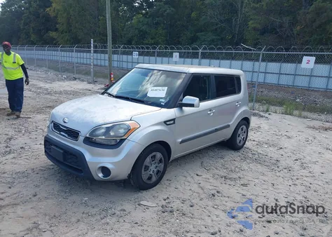 2013 Kia Soul z USA, uszkodzony, nr VIN KNDJT2A56D7510173